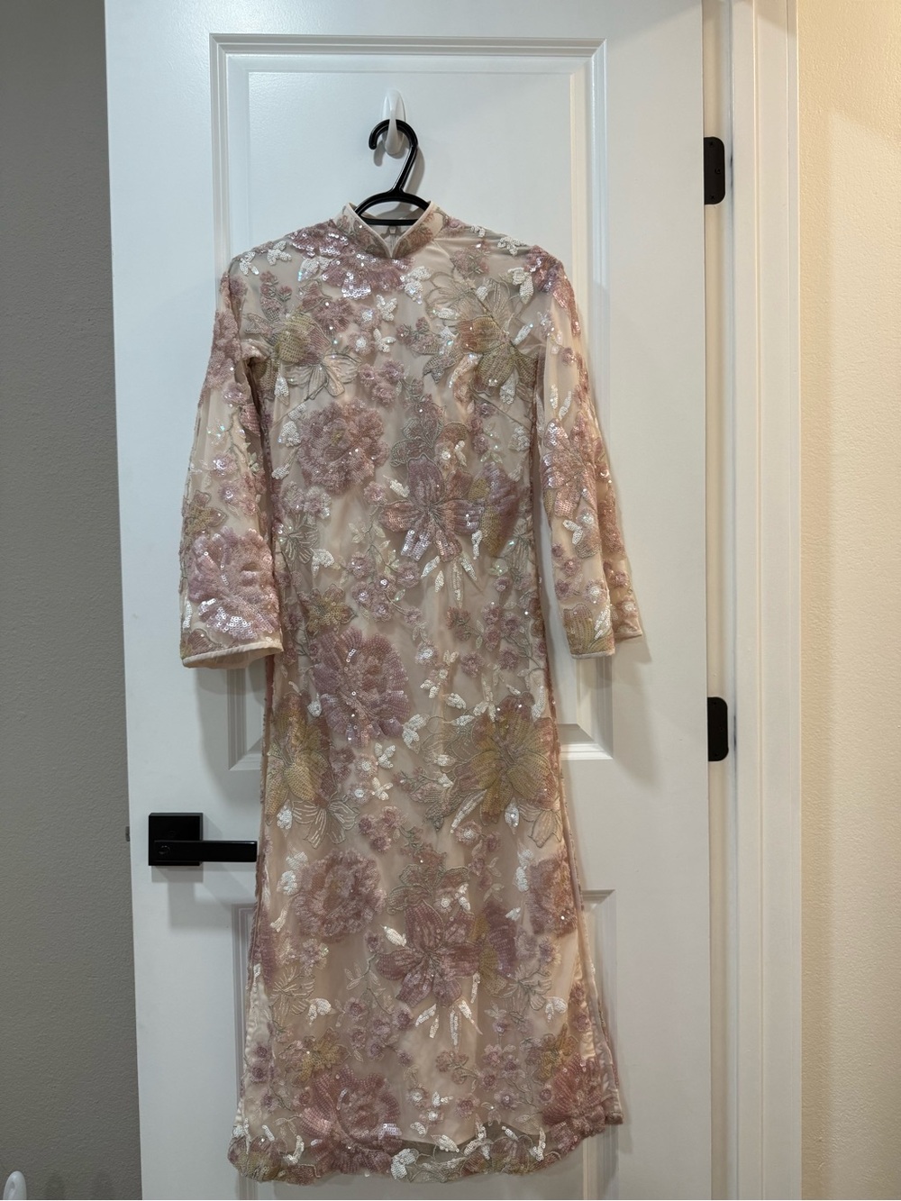 Elegant Pink Floral Embroidered Women’s Dress -Ao Dai